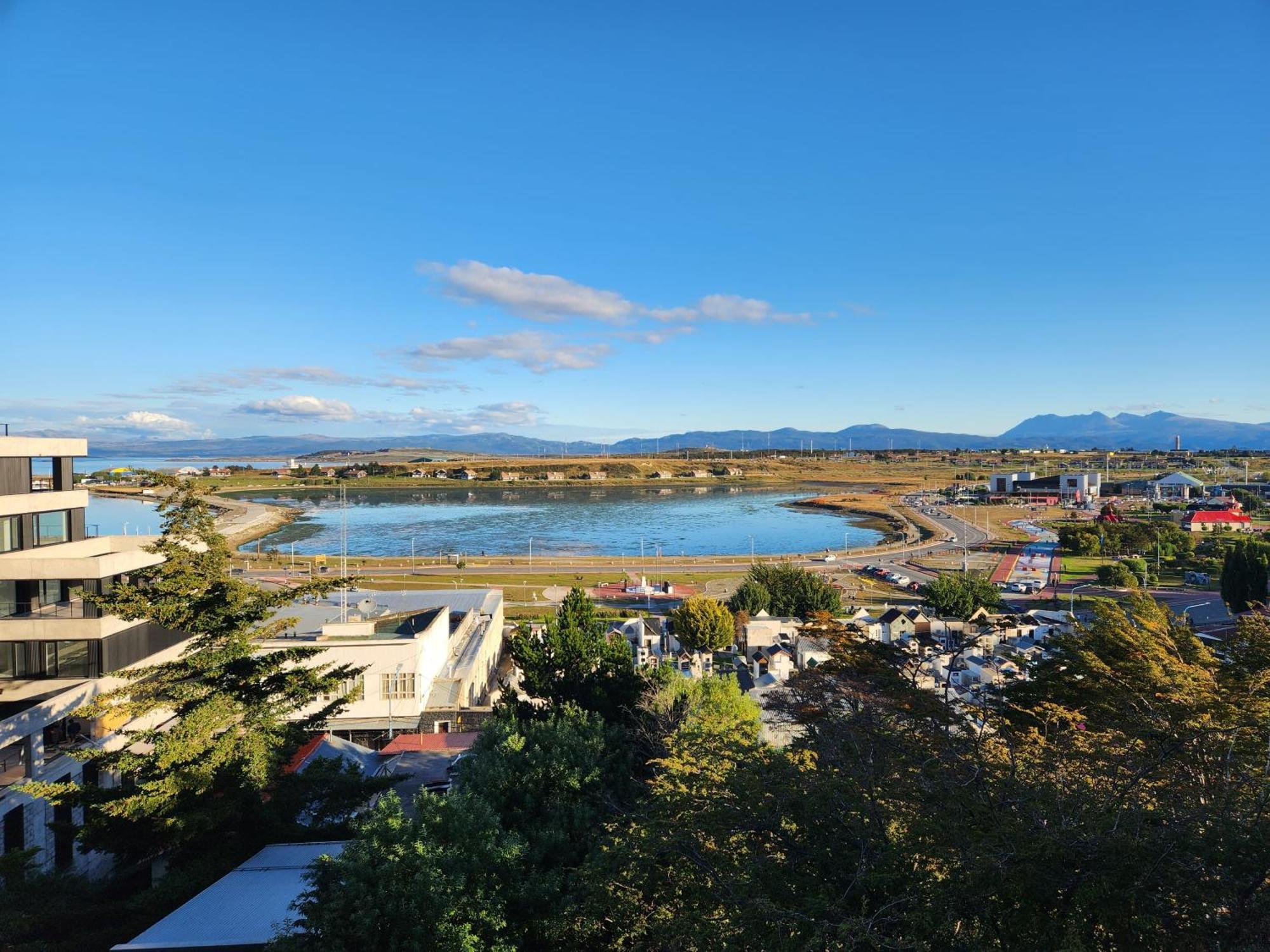 Manufel Rentals ウシュアイア エクステリア 写真
